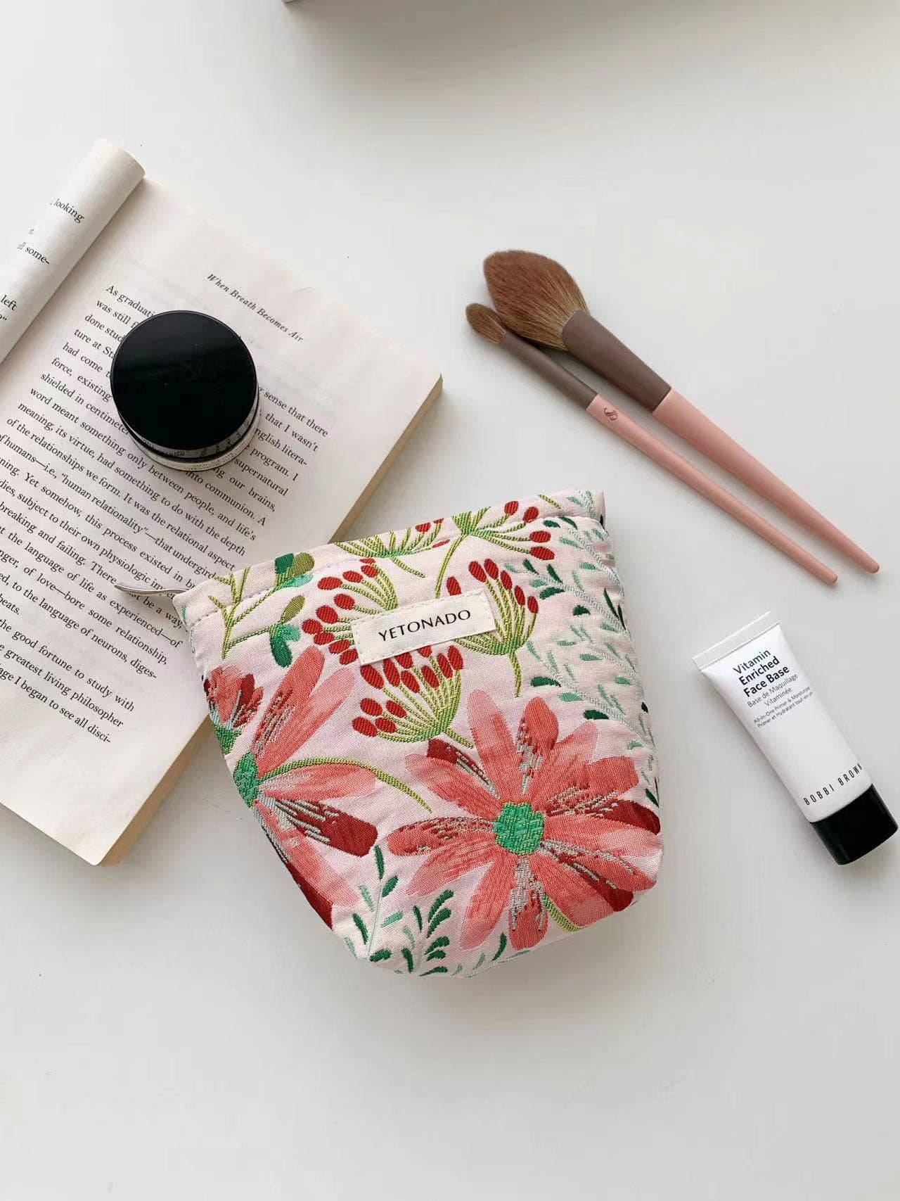 Gerbera Flower Cosmetic Bag