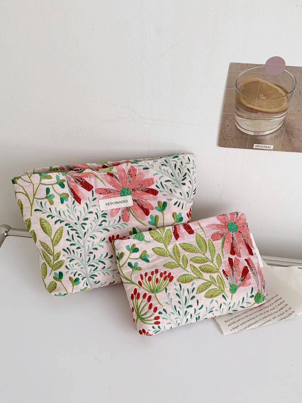 Gerbera Flower Cosmetic Bag