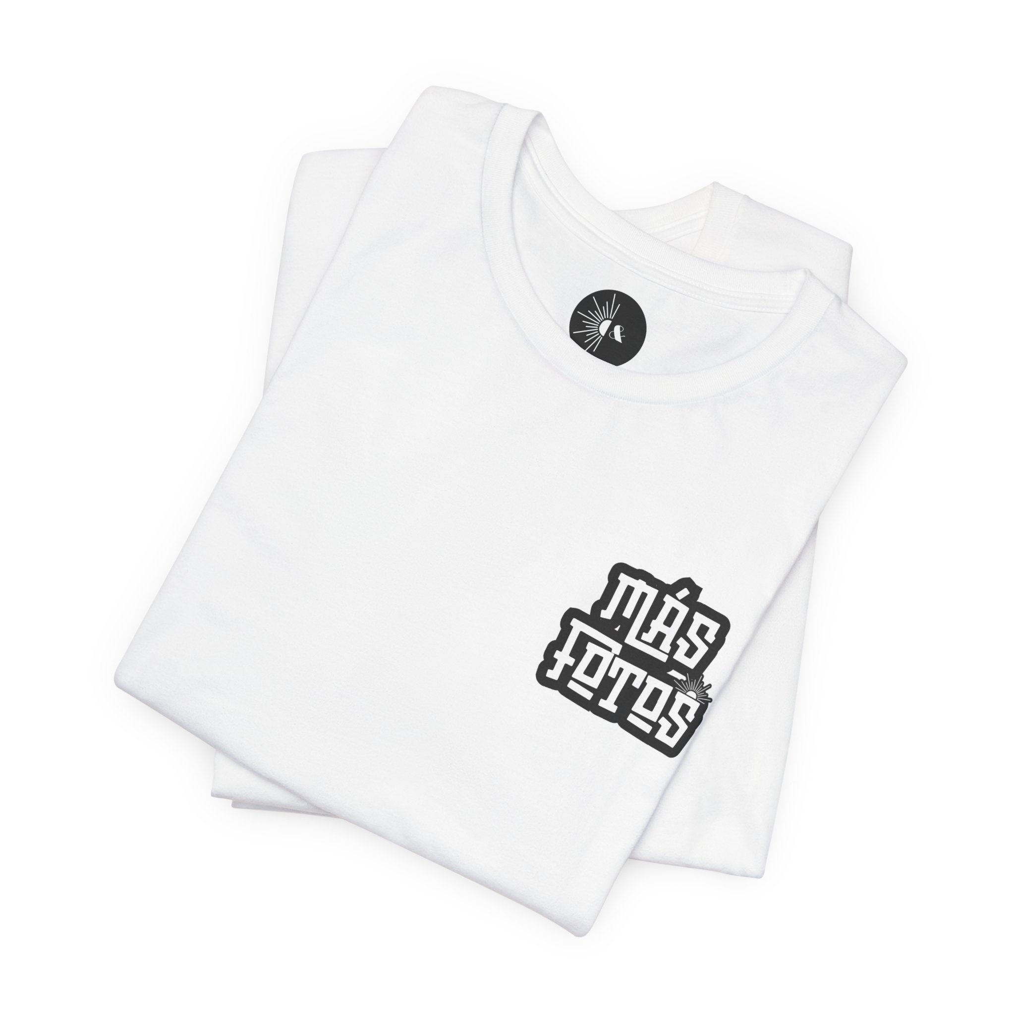 Más Fotos - Unisex Logo Tee