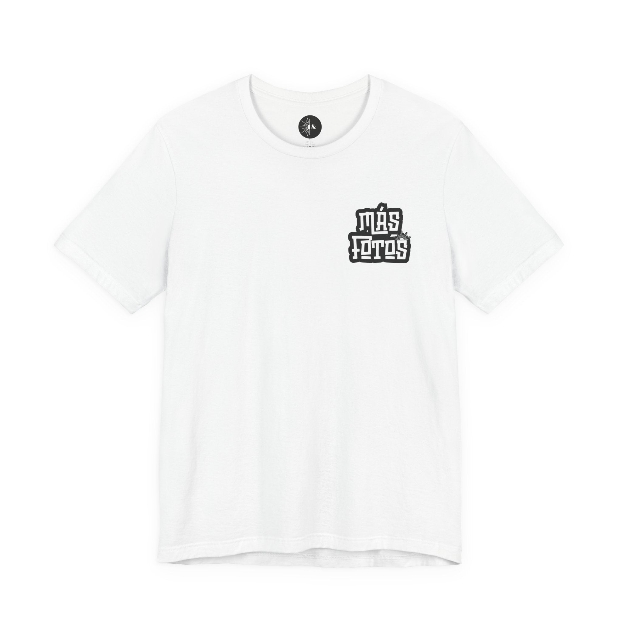 Más Fotos - Unisex Logo Tee