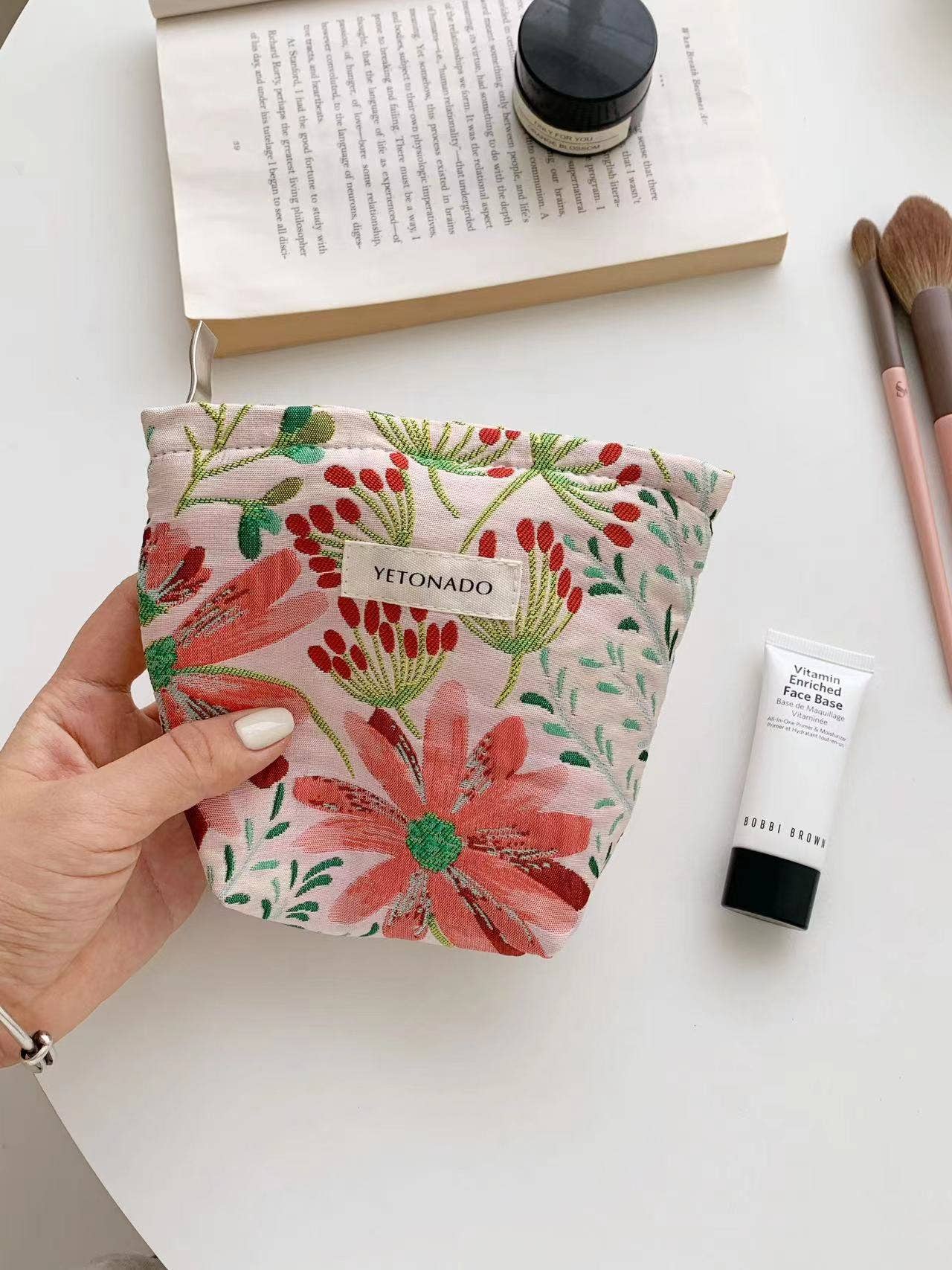 Gerbera Flower Cosmetic Bag