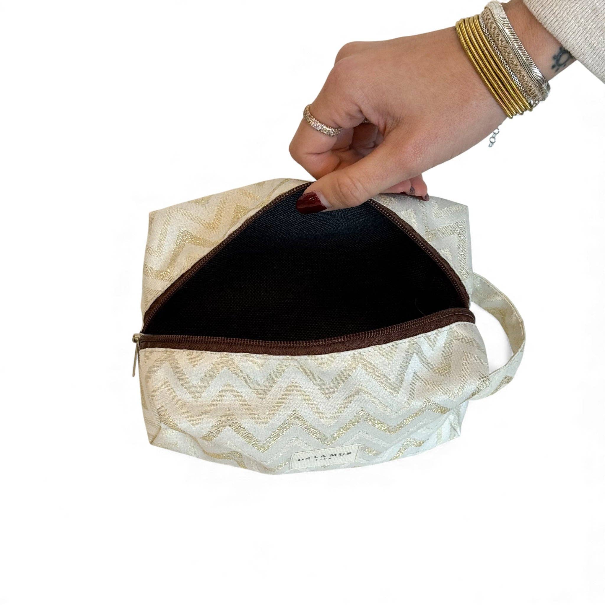 Zigzag Squared Makeup Bag – Gold & Off-White
