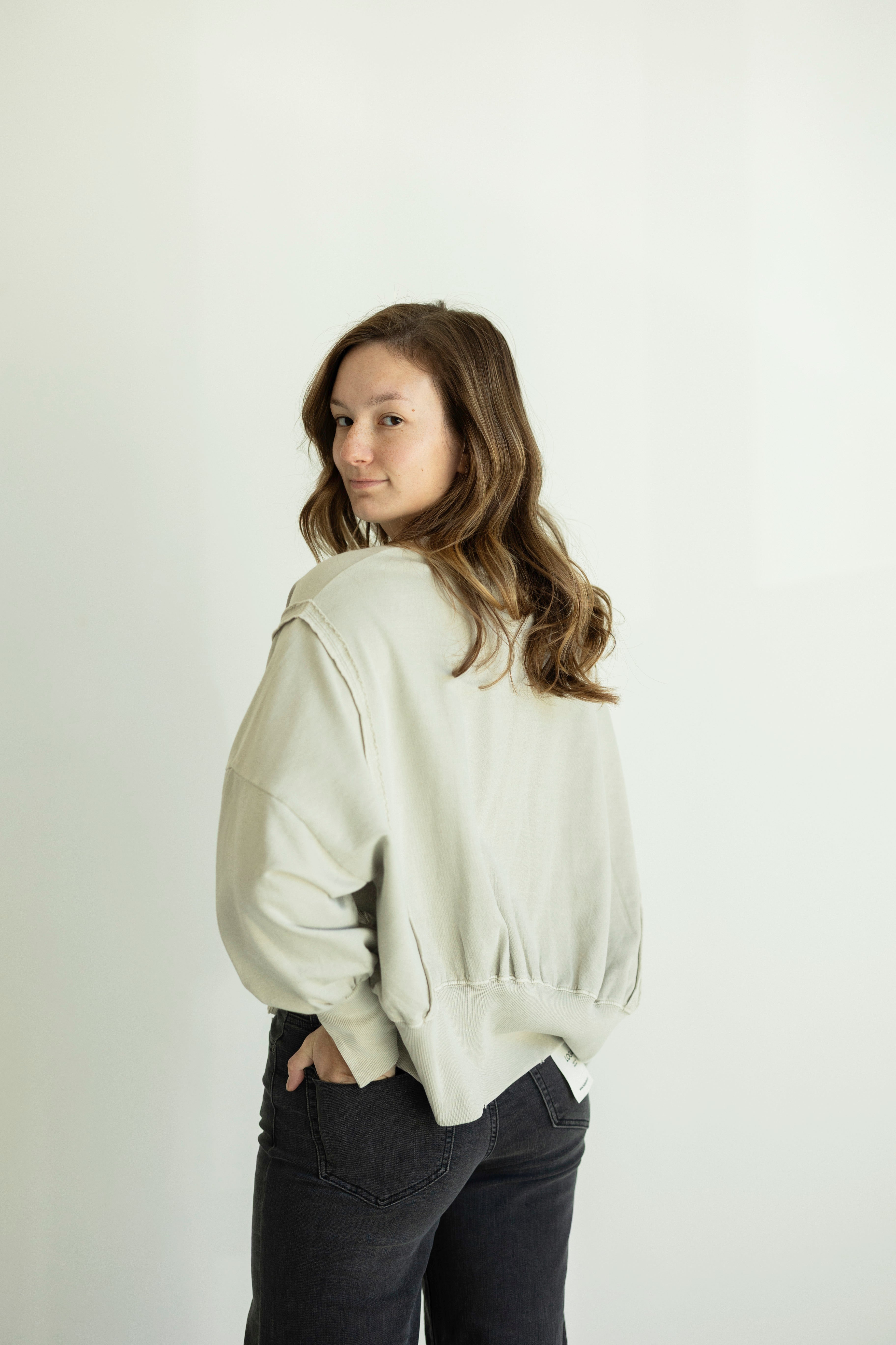 Yazmin Round Neck Hi-Lo Sweatshirt