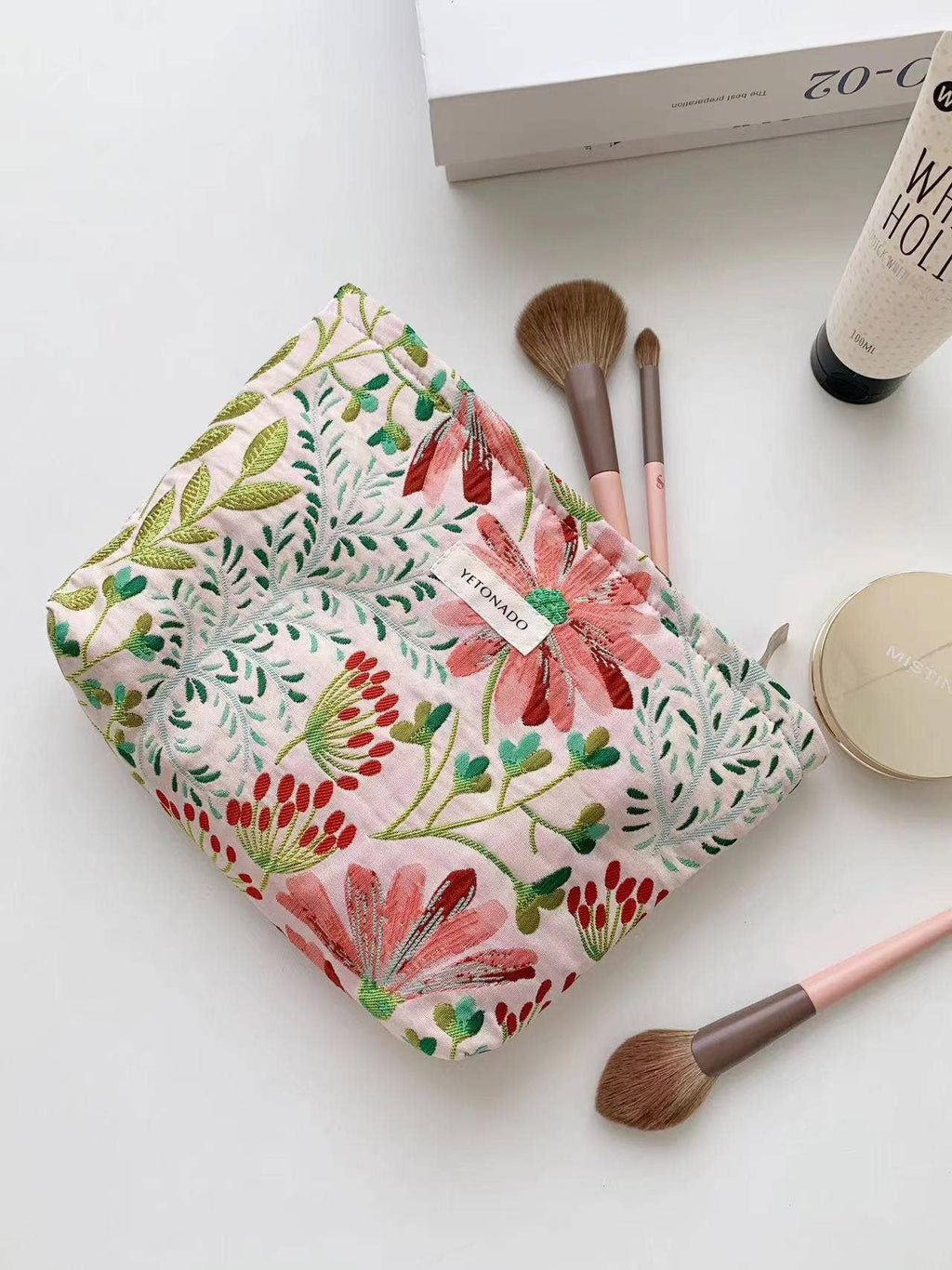 Gerbera Flower Cosmetic Bag