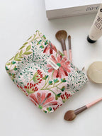 Gerbera Flower Cosmetic Bag
